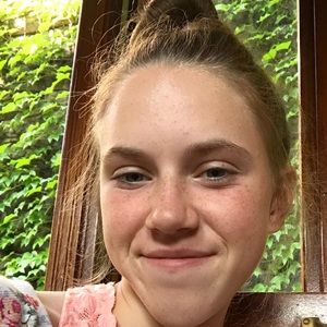 Meet your Posher, Mallory